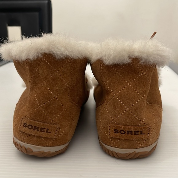 SOREL OUT N ABOUT MOCCASIN SLIP ON WOMENS SIZE 9.5 - Picture 3 of 16